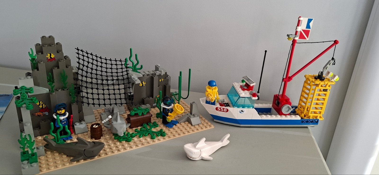 Lego System set 6558 haaien grot, Kinderen en Baby's, Compleet, Gebruikt, Overige thema's, Lego