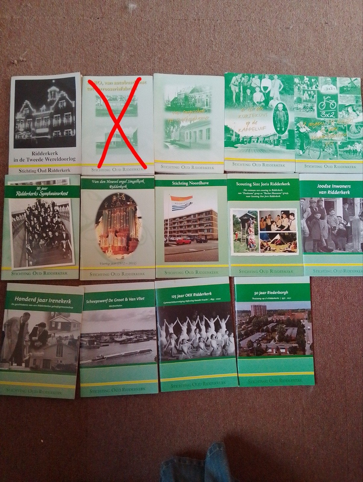 Diverse deeltjes Stichting Oud Ridderkerk Zie foto's, Verzenden, 20e eeuw of later, Gelezen