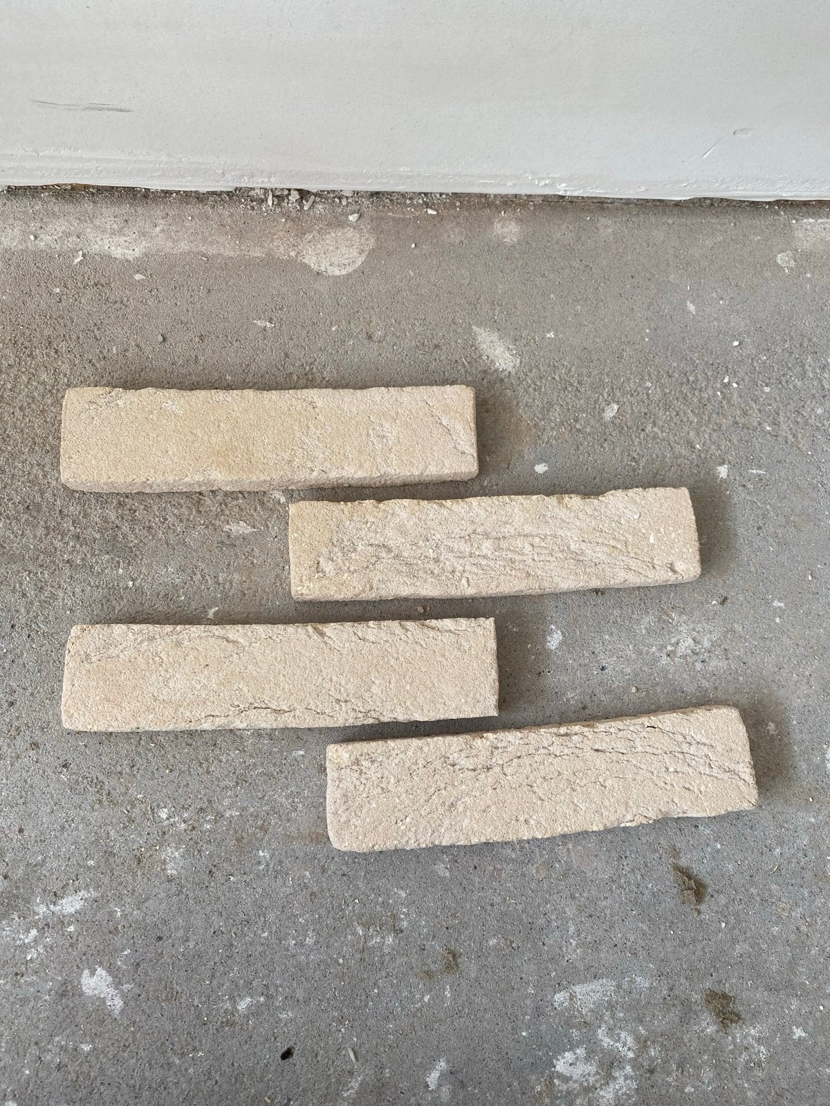 Nieuwe steenstrips - Crème/Zandkleurig, Ophalen of Verzenden, Nieuw, Bakstenen