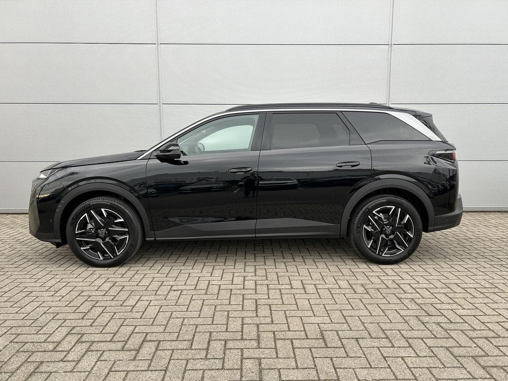 Peugeot 5008 1.2 Hybrid 136 Allure 7p | Panoramic Navigation, Auto's, Peugeot, 145 pk, 1199 cc, Zwart, Origineel Nederlands