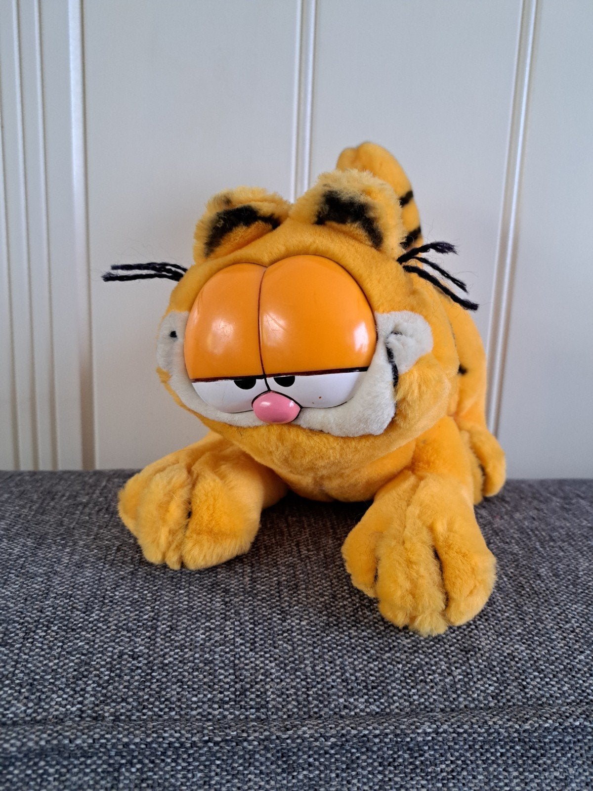 184.Vintage Garfield knuffel uit 1978 - 15cm hoog, 19cm lang, Oranje, Gebruikt, Overige merken, Overige karakters
