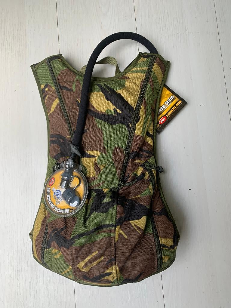 Drinksysteem militair, Sport en Fitness, Loopsport en Atletiek, Overige typen, Nieuw, Hardlopen, Ophalen