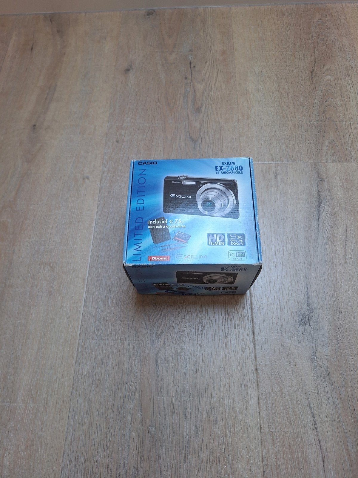 Casio Exilim EX-Z680 Compact Camera met 2 Batterijen, Compact, Ophalen of Verzenden, Zo goed als nieuw, Overige Merken