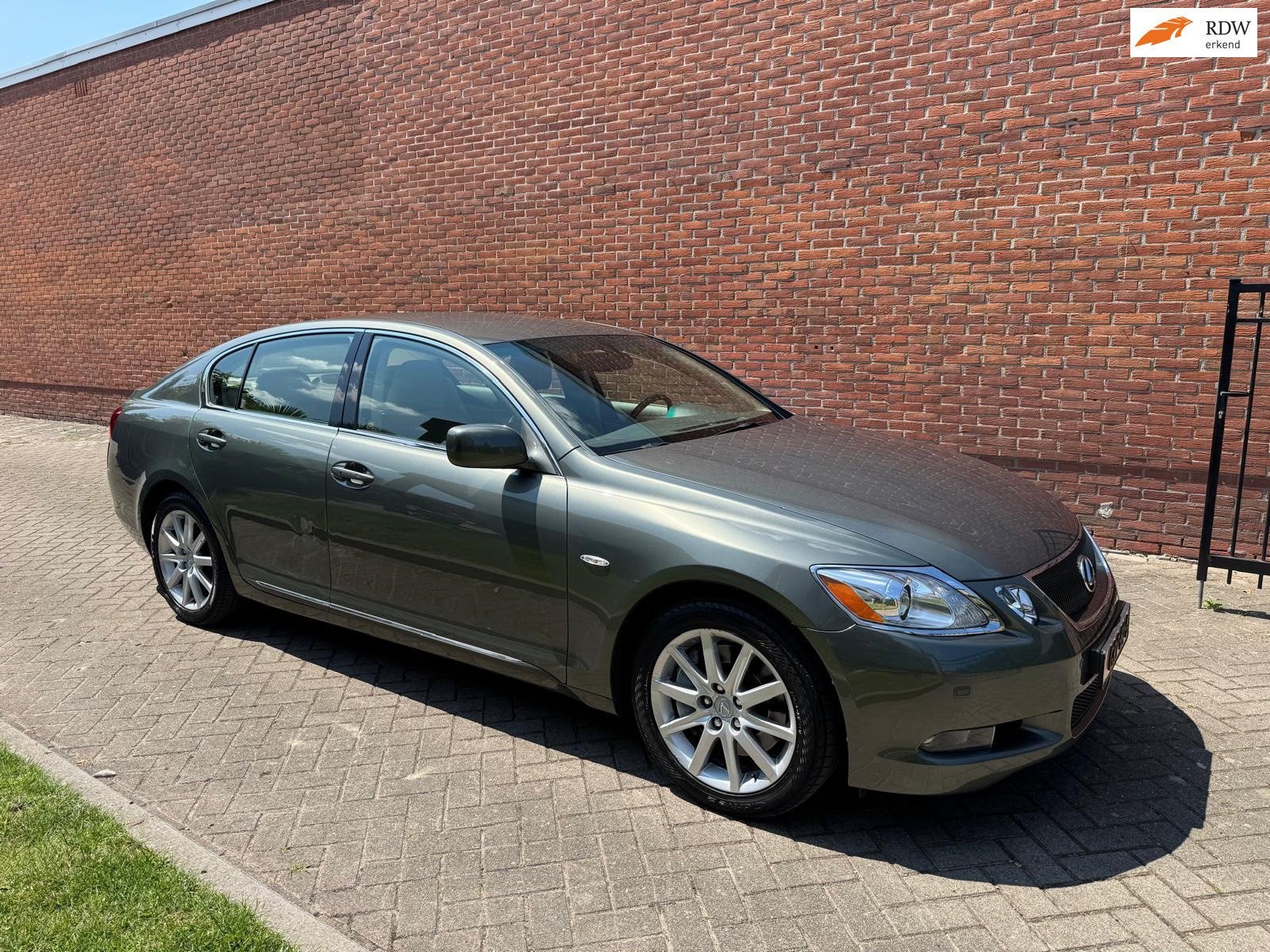 Lexus GS 300 Executive Leder Navi Cruise camera, Auto's, Automaat, Gebruikt, Beige, 2000 kg