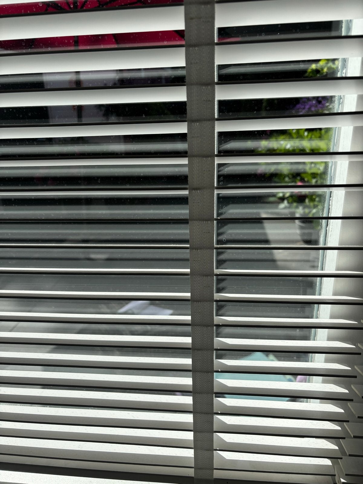 Witte houten  jaloezieën met ladderband - 2 stuks, Ophalen, Jaloezie, Overige merken, Wit