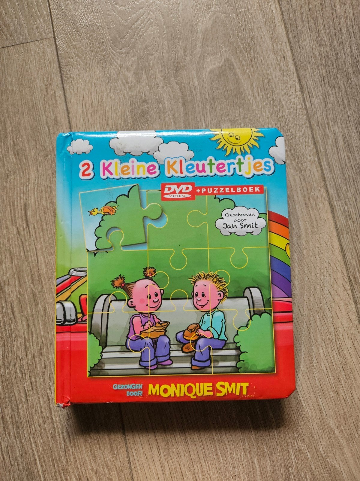 2 Kleine Kleutertjes DVD + Puzzelboek - Monique Smit, Gelezen, Monique Smit, Ophalen of Verzenden, 2 tot 3 jaar