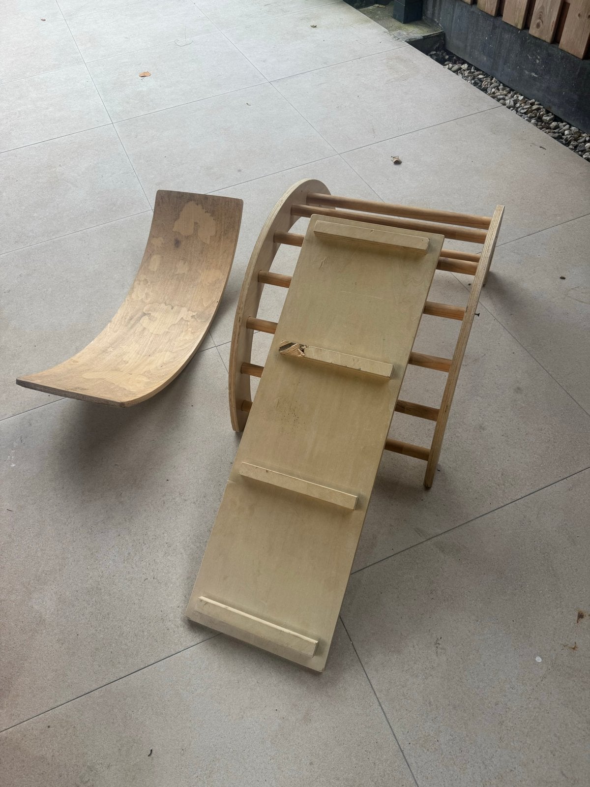 Houten klimrek, glijbaan en Wobbelboard voor kinderen, Ophalen, Gebruikt, Glijbaan