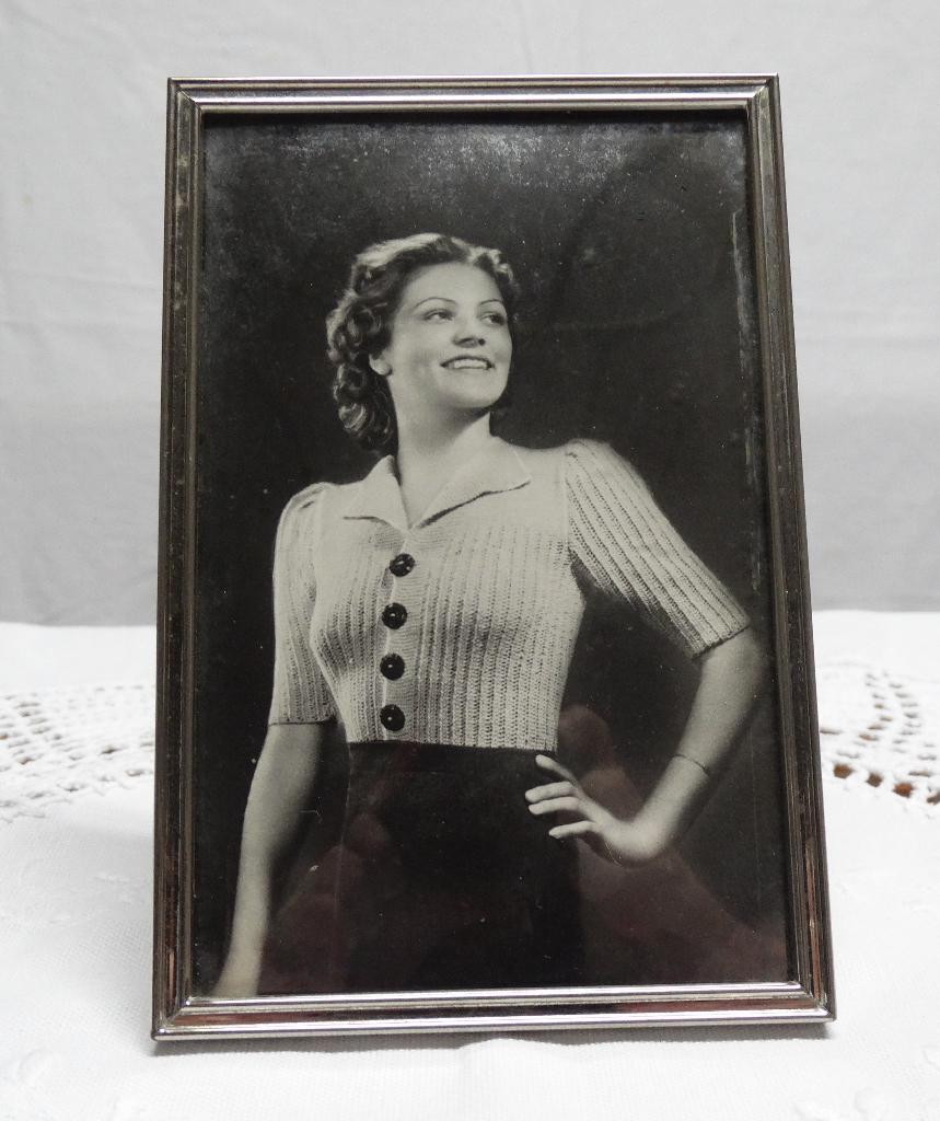 Oude fotolijstje bolglas zilverkleur / nr.34, Ophalen of Verzenden, Gebruikt