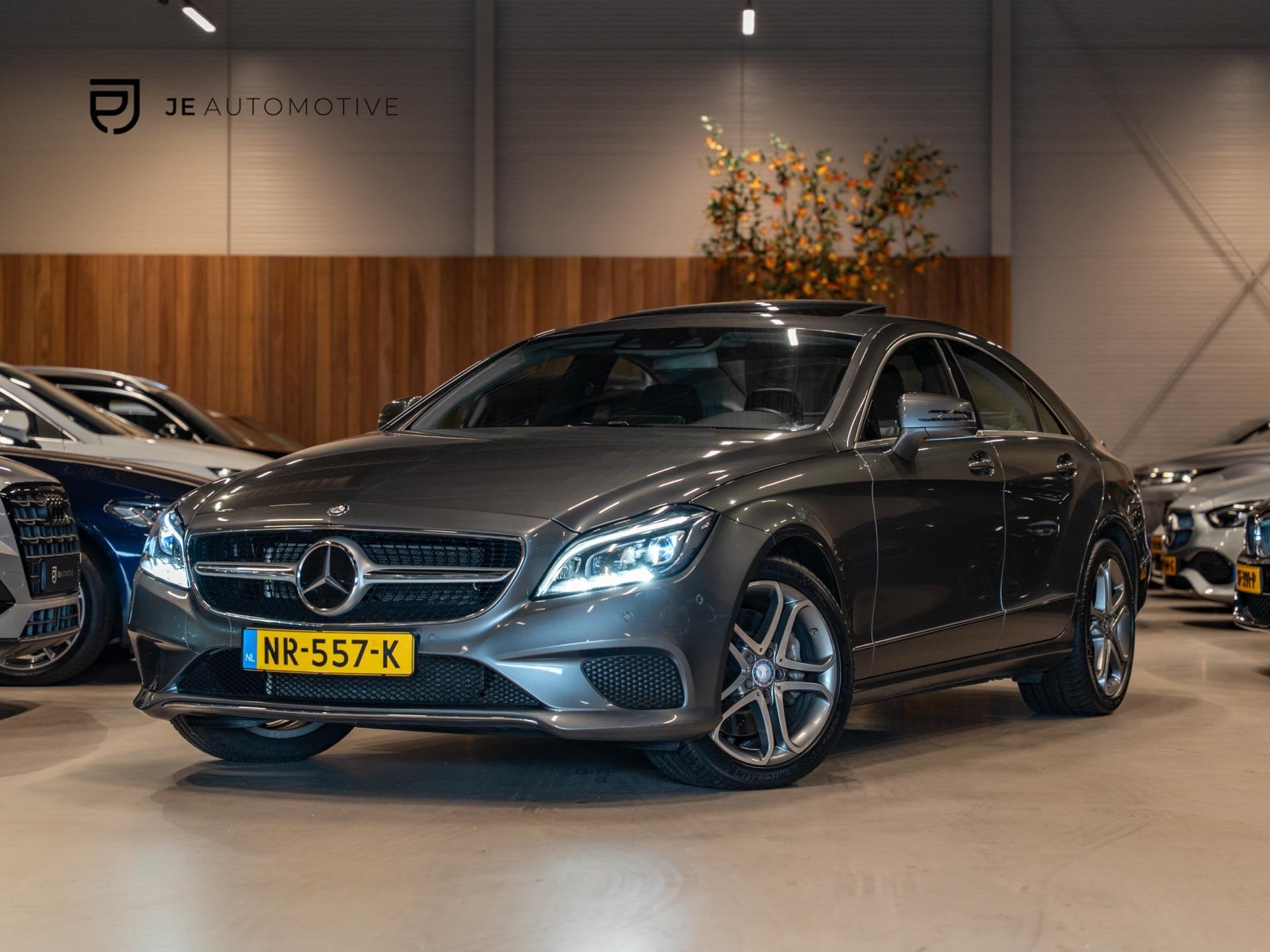 Mercedes-Benz CLS 400 Facelift 333PK, Distronic, Schuifdak C, Auto's, Achterwielaandrijving, Gebruikt, Euro 6, 1675 kg