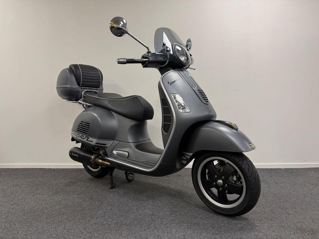Vespa GTS 300 Supersport | 2010 | 12.400KM, Scooter, Bedrijf, Onbekend, Onbekend