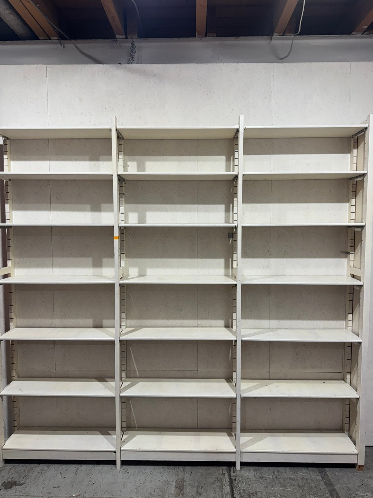 Grote witte houten stelling van Bruynzeel, Ophalen of Verzenden, Gebruikt