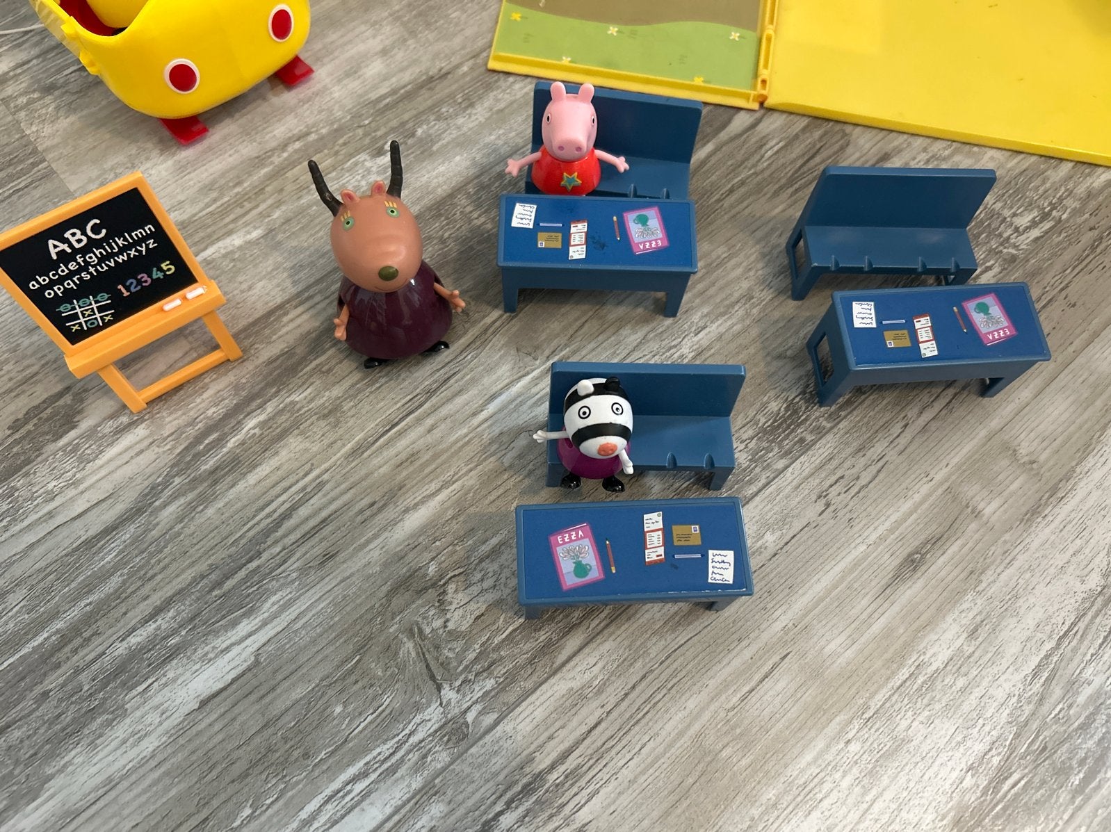 Grote Peppa Pig speelset met huis, voertuigen en figuren, Kinderen en Baby's, Ophalen, Gebruikt, Jongen of Meisje
