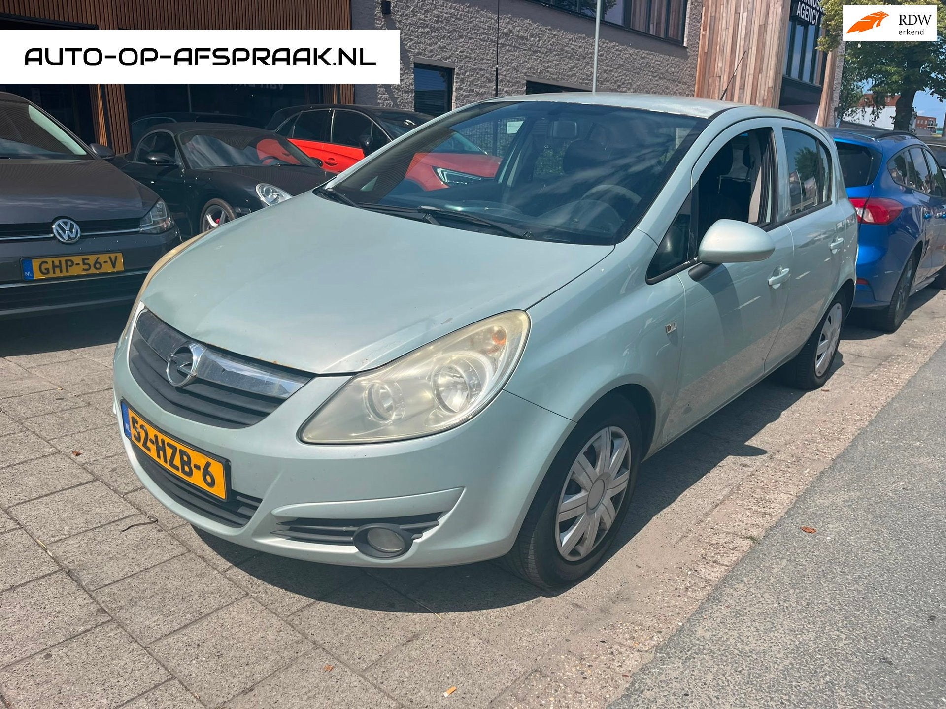 Opel Corsa 1.4-16V Enjoy 5drs. Airco, Voorwielaandrijving, Gebruikt, 4 cilinders, 49 €/maand