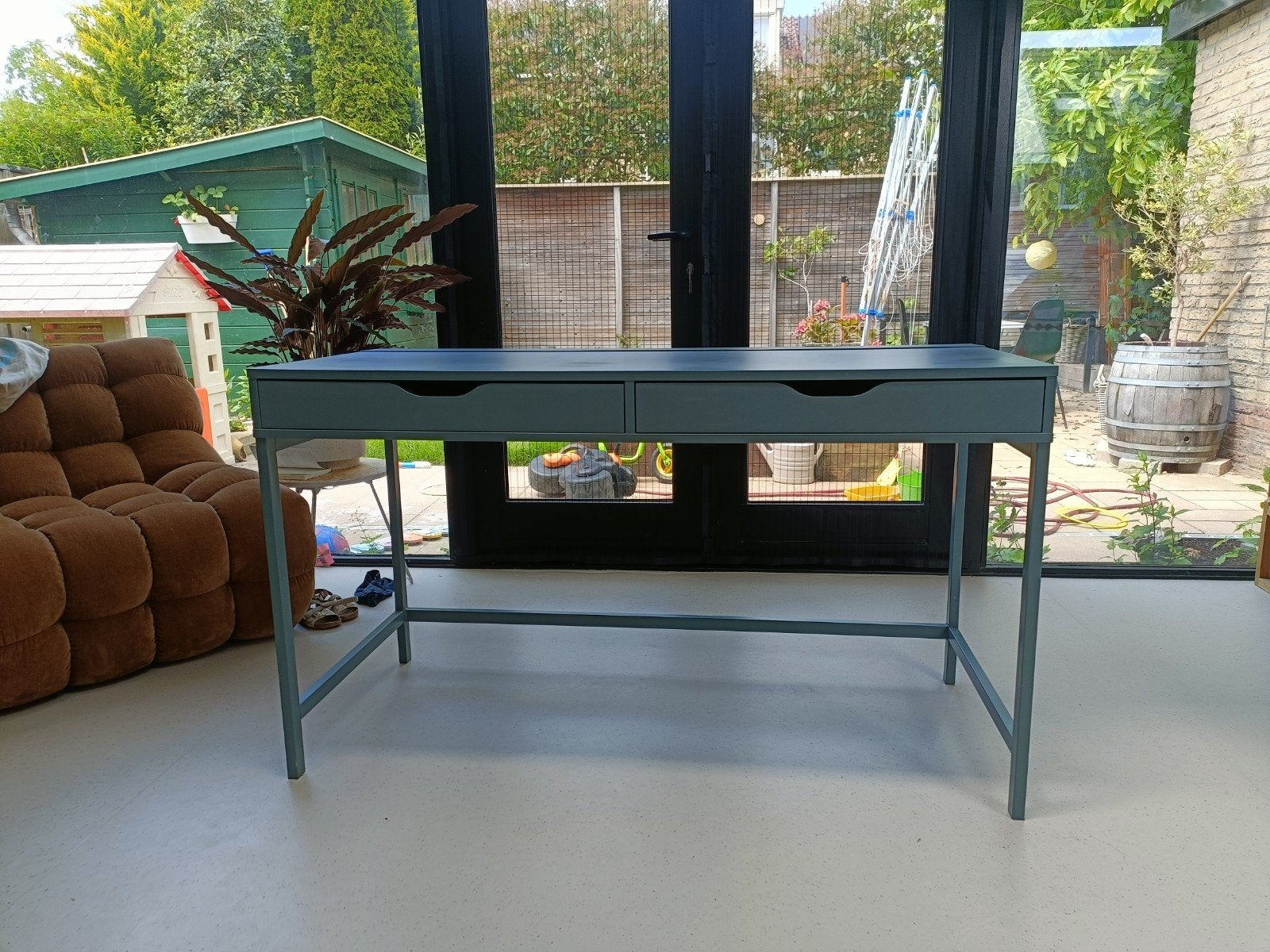 Bureau IKEA Alex, Ophalen