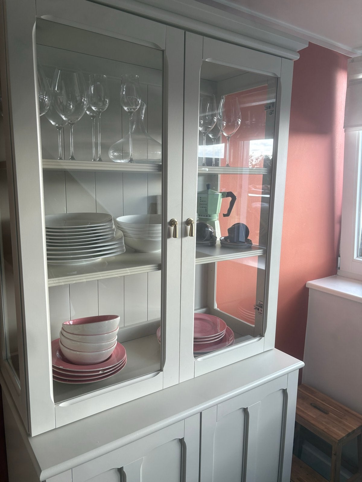 IKEA LOMMARP Vitrinekast / Buffetkast Wit - Landelijk/Klassi, Huis en Inrichting, Ophalen, Gebruikt, 50 tot 100 cm, Glas