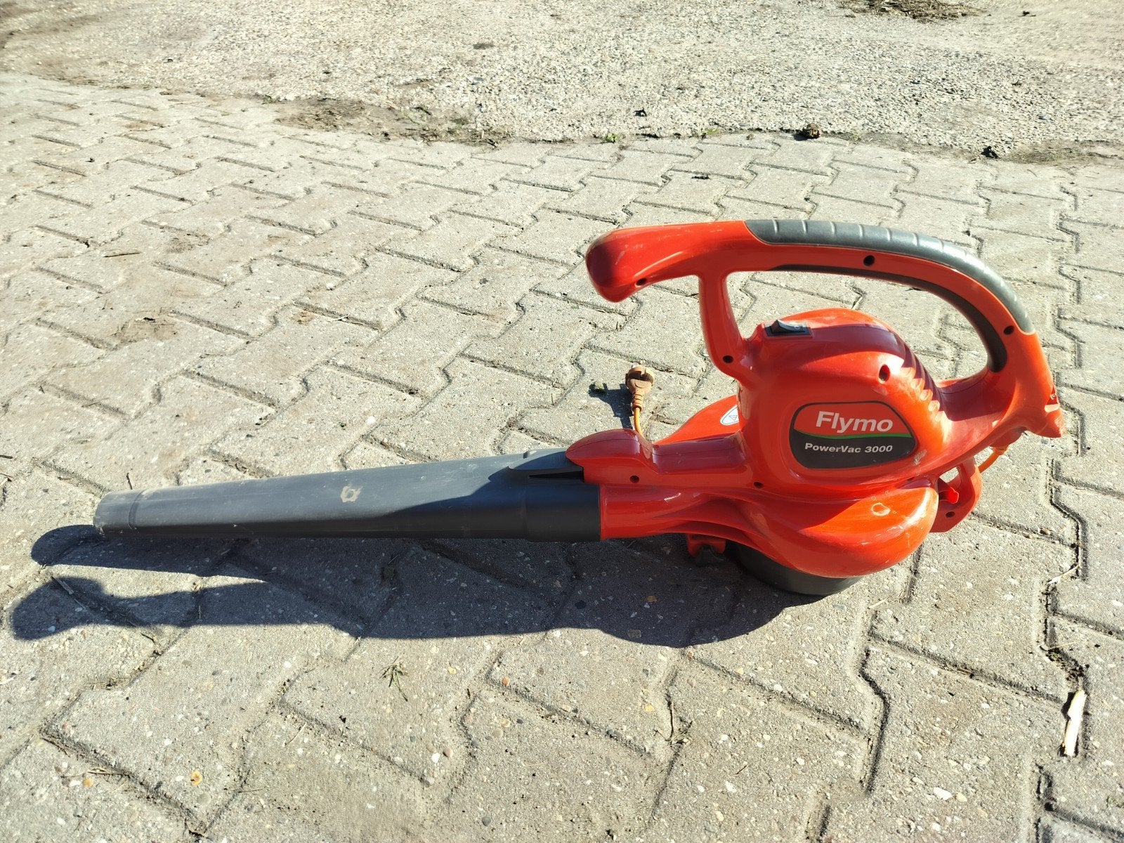 Flymo PowerVac 3000 bladblazer/bladzuiger, Ophalen, Gebruikt, Handgedragen, Flymo