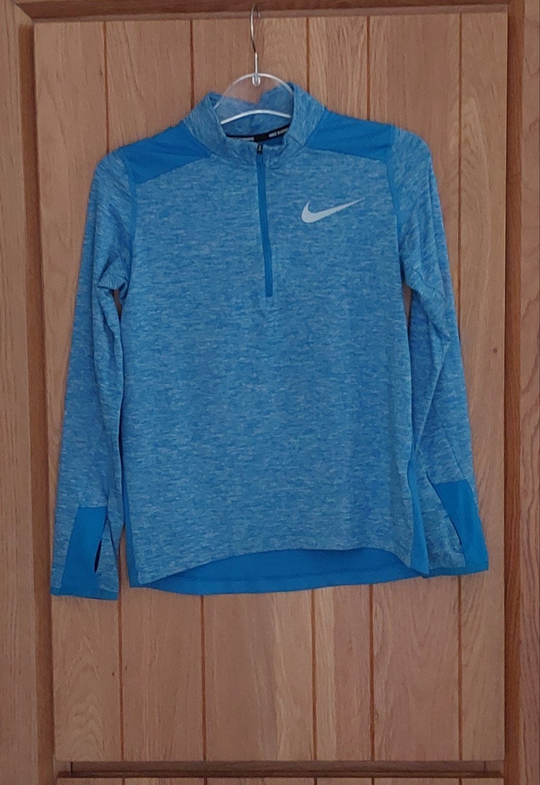 Nike Dri-FIT shirt -  maat 137/147, Kinderen en Baby's, Kinderkleding | Maat 140, Ophalen, Sport- of Zwemkleding, Zo goed als nieuw