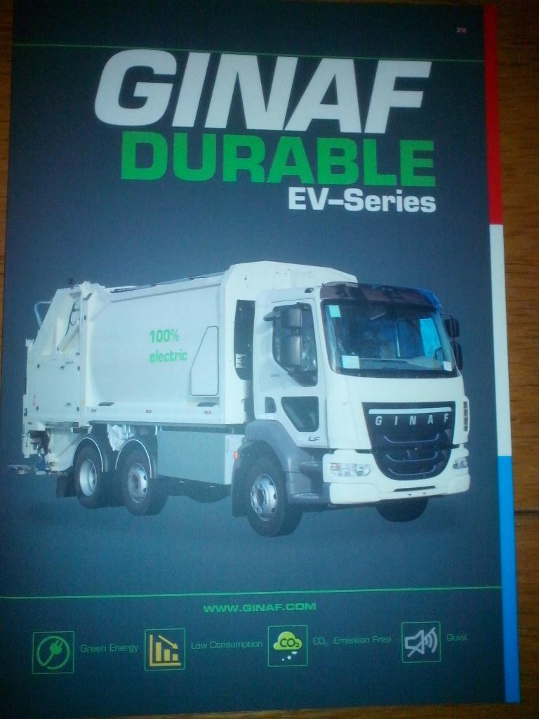 2x GINAF Durable EV Vuilniswagen + E-Serie folders brochures, Ophalen of Verzenden, Zo goed als nieuw, Overige merken