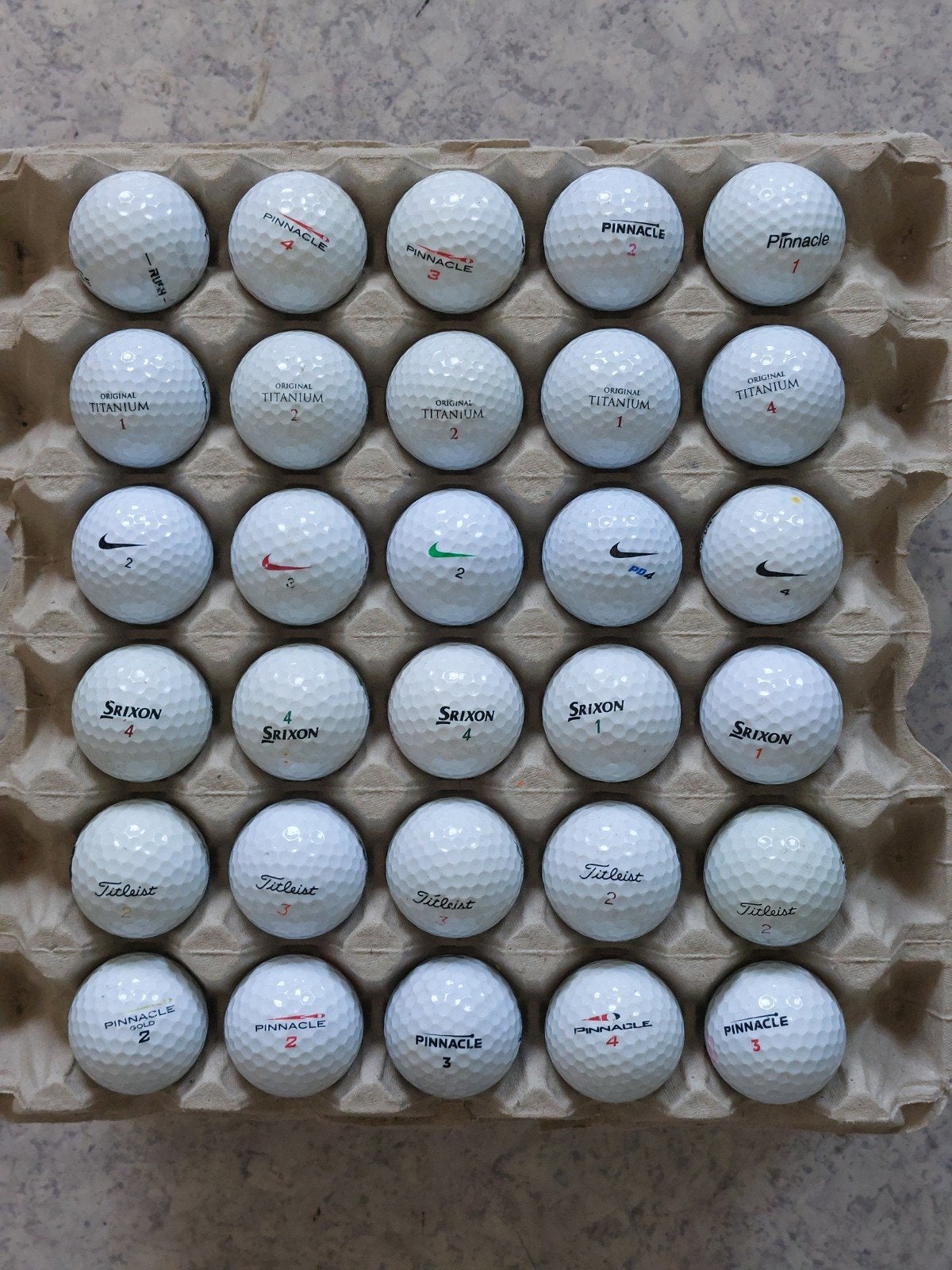 WEDSTRIJD GOLFBALLEN, Sport en Fitness, Ophalen of Verzenden, Bal(len)