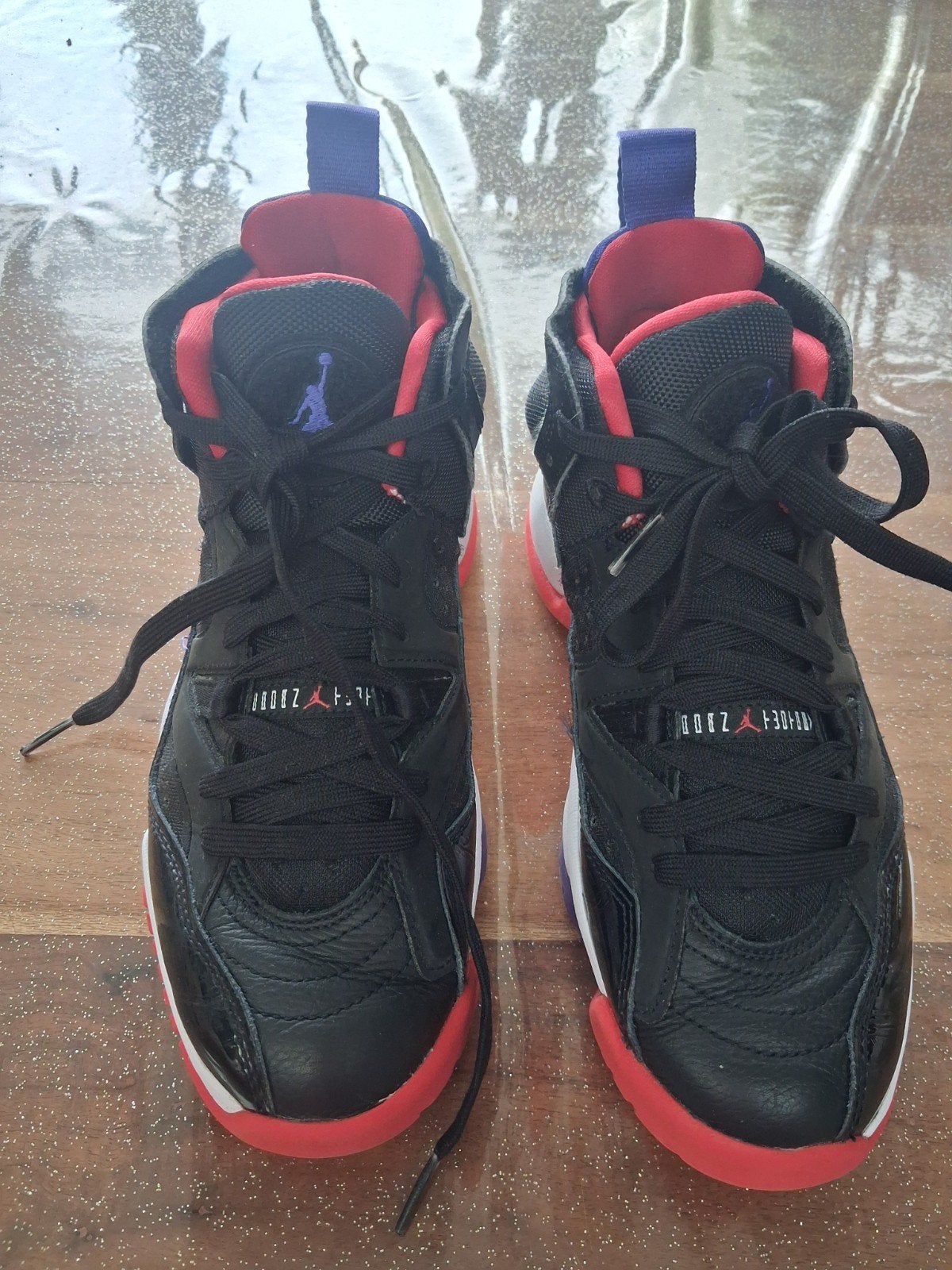Jordan Jumpman Two Trey - Raptors, maat 37,5, Kinderen en Baby's, Ophalen of Verzenden, Zo goed als nieuw