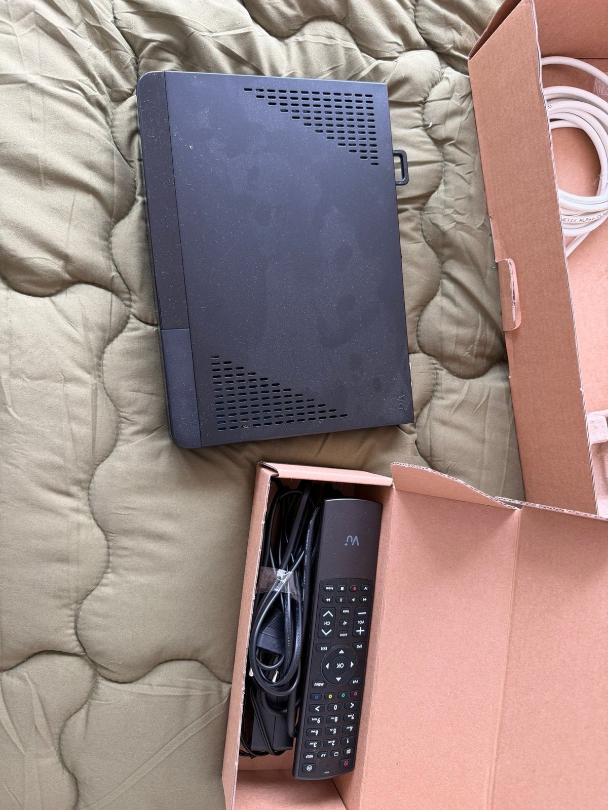 VU UNO 4K SE FBC-S2 (8 Demodulators) ontvanger, Ophalen of Verzenden, Zo goed als nieuw, Decoder