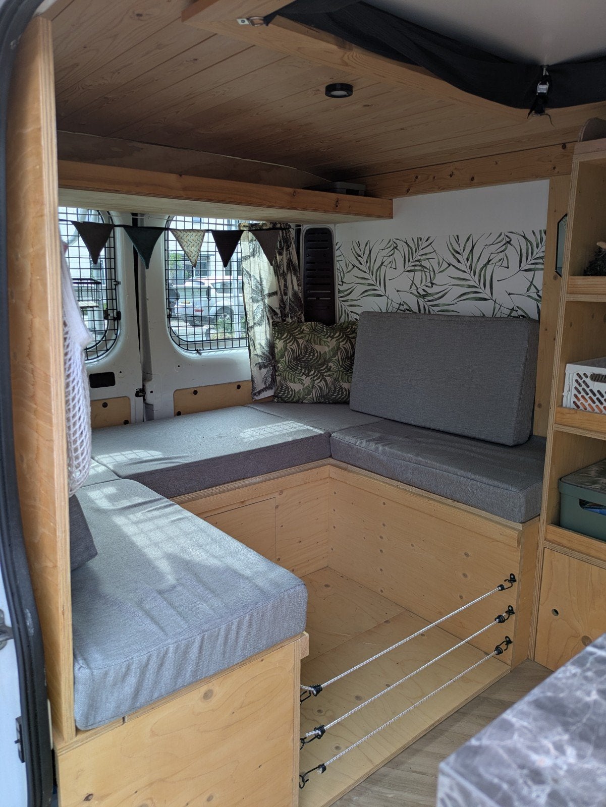 Sfeervolle Peugeot Boxer L1H1 Buscamper (2009) 168.742km, Caravans en Kamperen, Campers, Overige merken, Buscamper of Camperbus