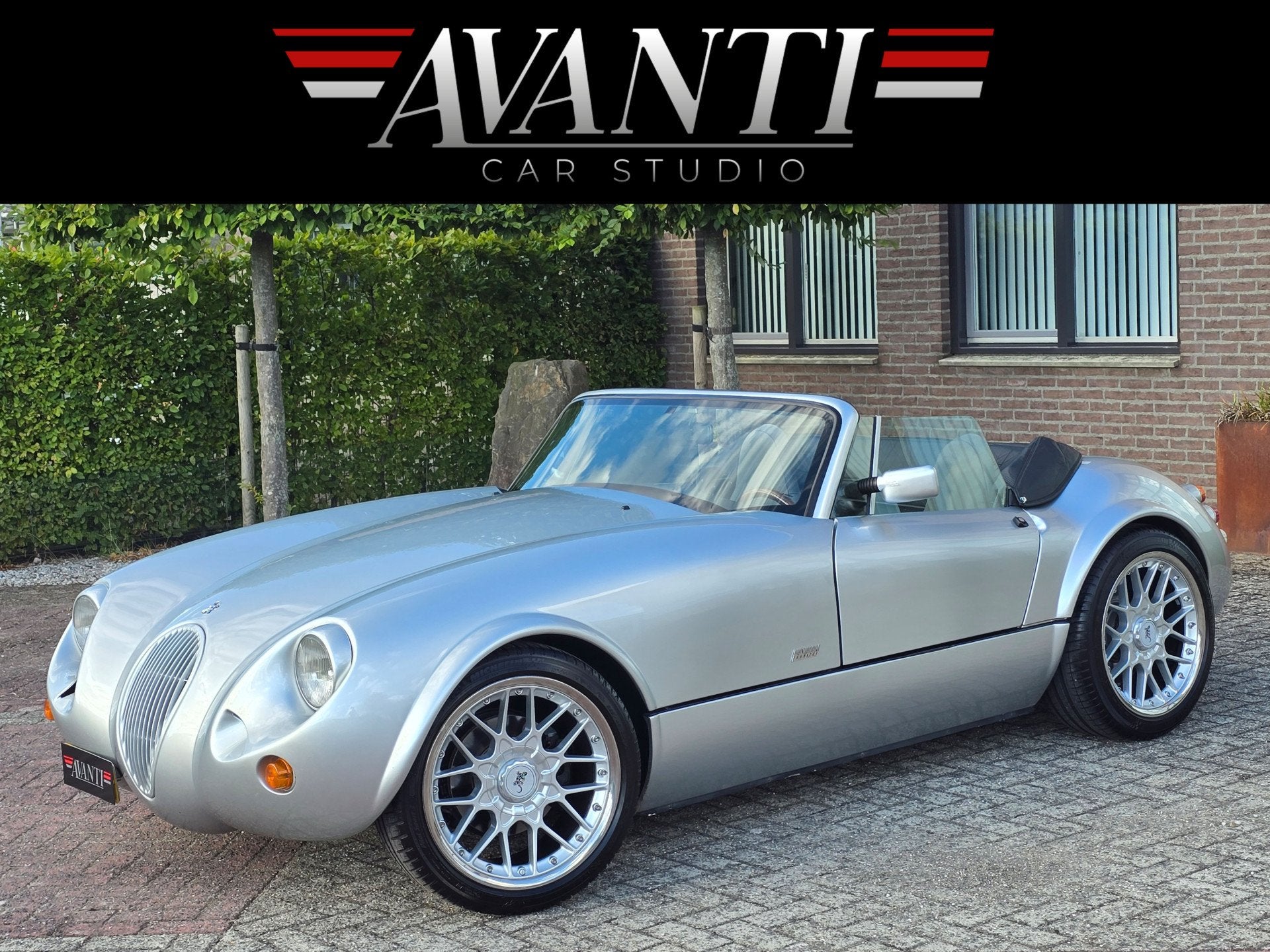 WIESMANN MF 35 Wiesmann Roadster MF 35 NR 4 VAN SLECHTS 7 GE, Overige merken, 3430 cc, Achterwielaandrijving, Zwart