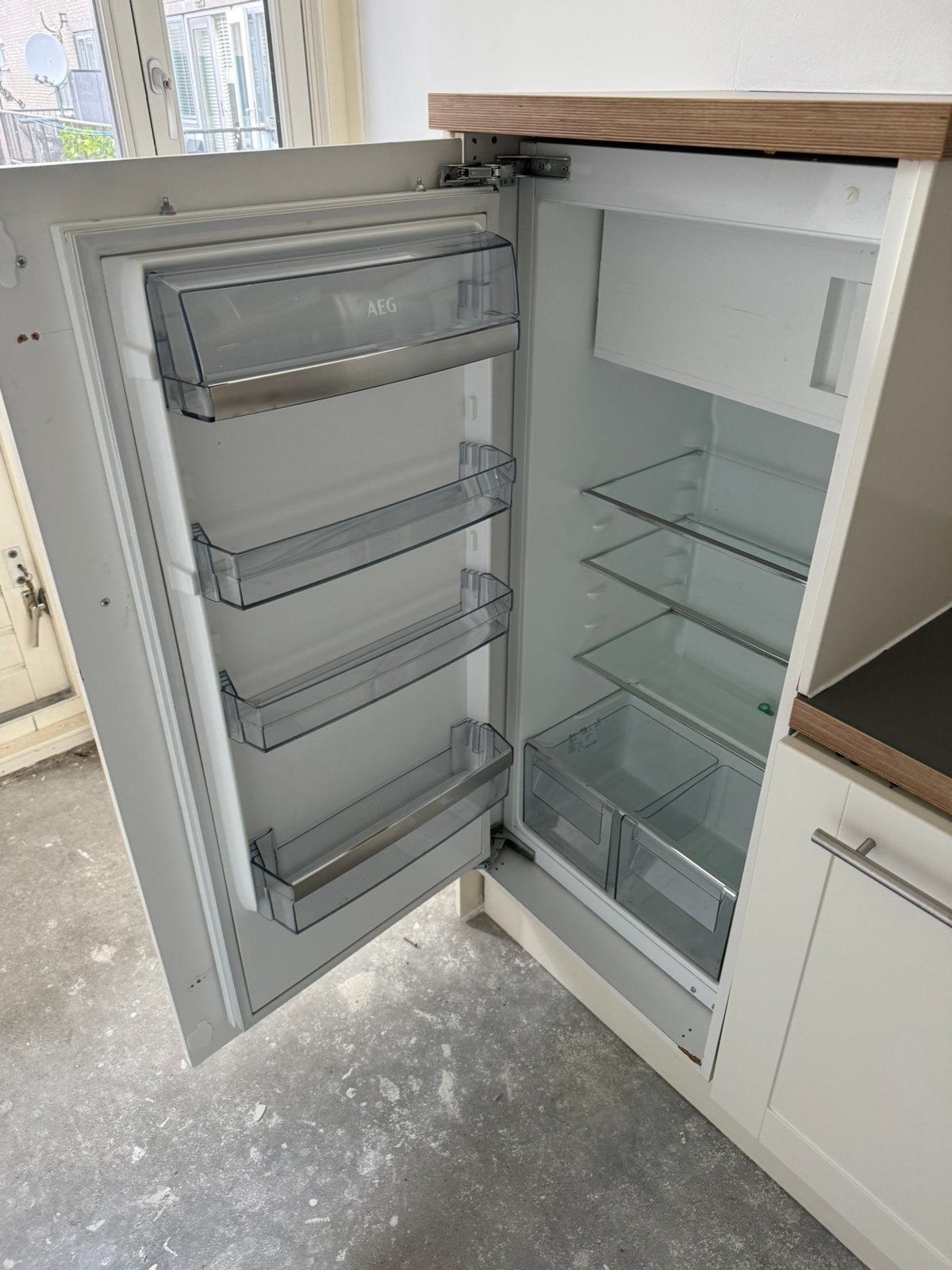 Koelkast AEG 120x55 gratis ophalen, Witgoed en Apparatuur, Ophalen, Zo goed als nieuw, Minder dan 60 cm, 160 cm of meer