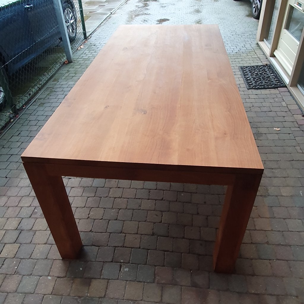 Te koop Teak tafel blokmodel  220x100 bieden vanaf 125 euro, Ophalen, Gebruikt, Teakhout, 200 cm of meer