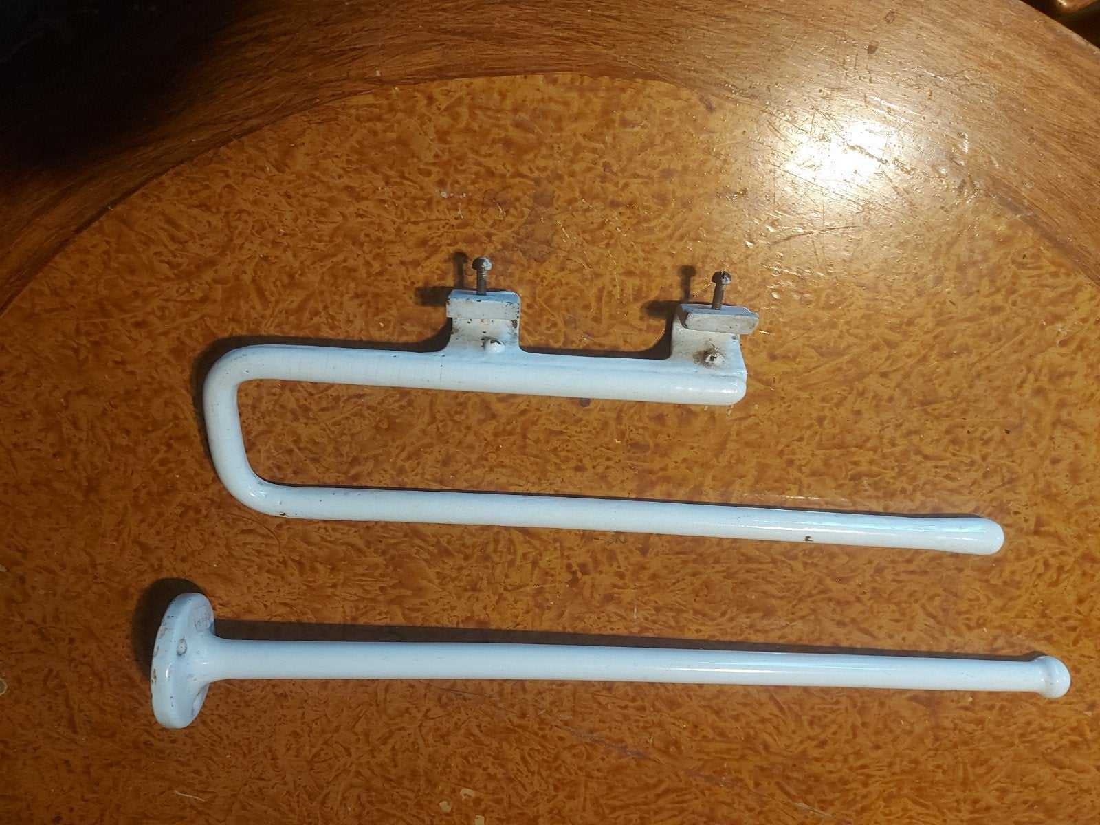 2 x Vintage Emaille Handdoekrekken, Ophalen of Verzenden