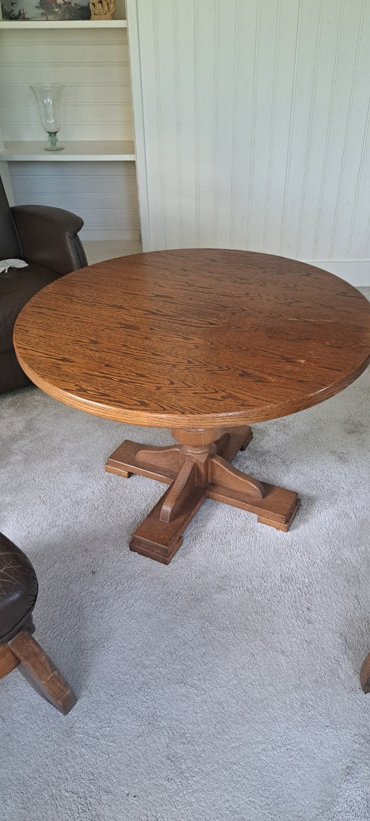 Stevige eikenhouten salontafel.45 cm hoog diameter 105 cm, Ophalen, Gebruikt, 100 tot 150 cm, 100 tot 150 cm