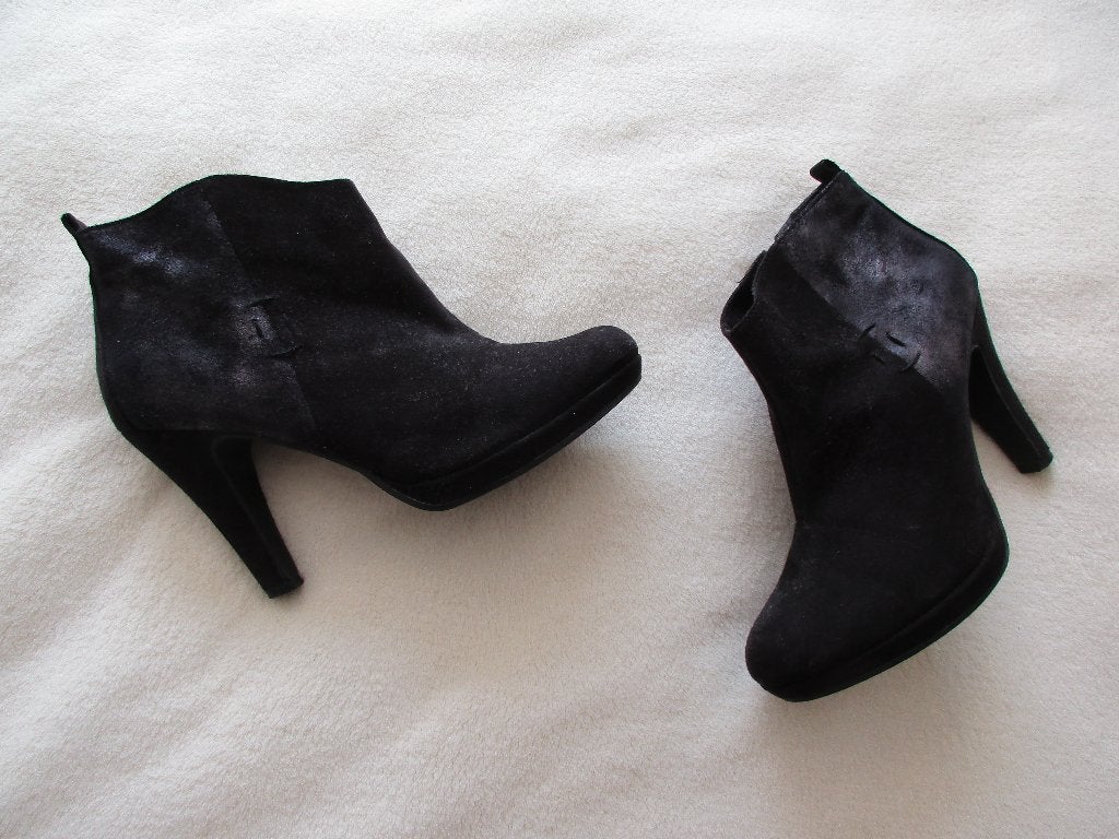 Marco Tozzi ZGAN zwart suede korte laarzen 40, Zwart, Lage of Enkellaarzen, Marco Tozzi, Ophalen of Verzenden