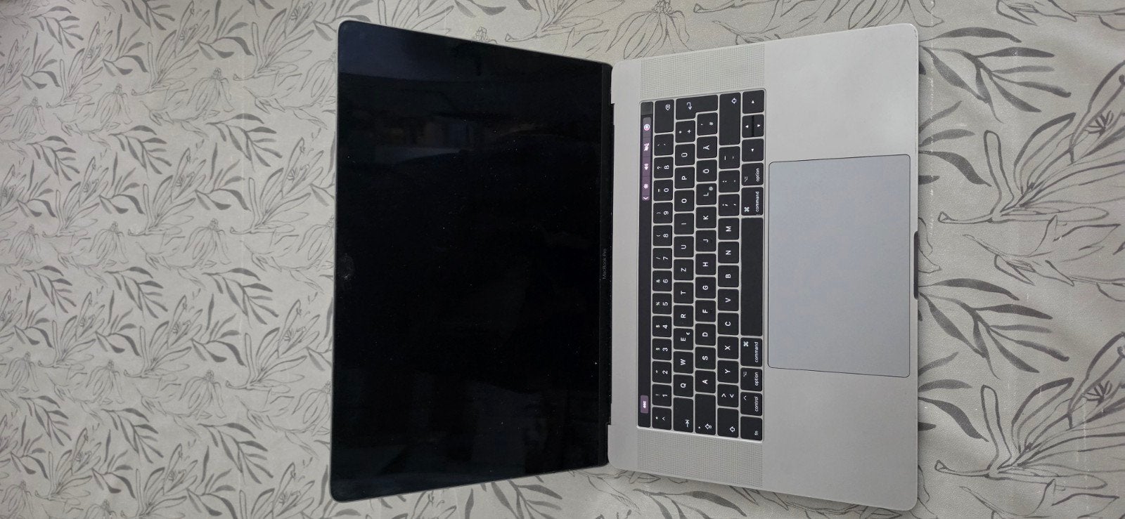 MacBook Pro 15" 2016 | i7 2.9GHz | 16GB | 512GB | Radeon 460, MacBook Pro, 2 tot 3 Ghz, 15 inch, 512 GB
