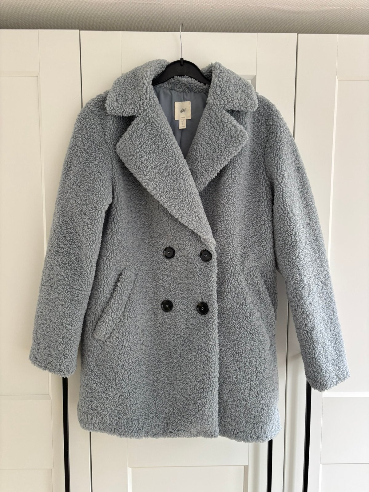 H&M teddy jas double breasted XS/S, Kleding | Dames, Jassen | Winter, Ophalen of Verzenden, Zo goed als nieuw, Maat 36 (S), Blauw