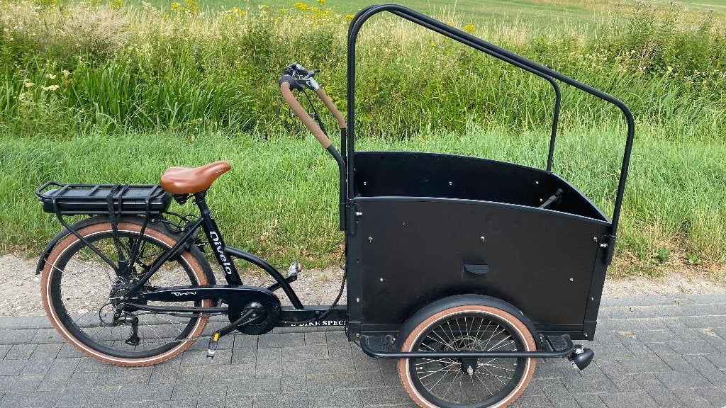 Goed werkende elektrische bakfiets, 4 kinderen of meer, Gebruikt, Huif, Schijfrem