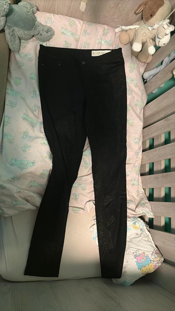 Zwarte glitter broek - Maat 40, Maat 38/40 (M), Zwart, Ophalen of Verzenden, Lang