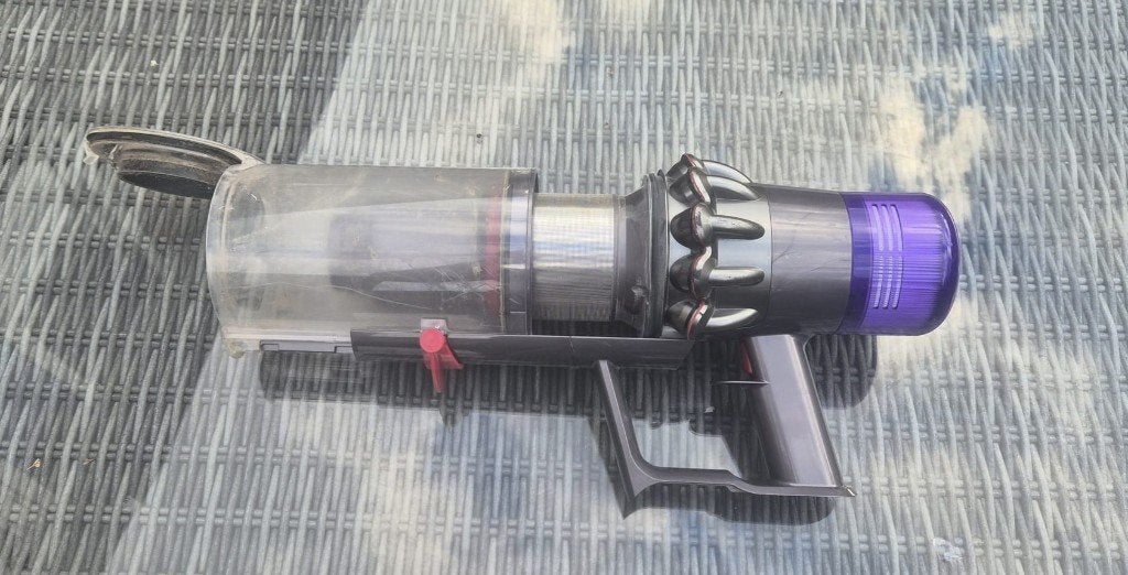 Dyson v11 Absolute Extra DEFECT, Ophalen of Verzenden, Niet werkend, Reservoir, Steelstofzuiger