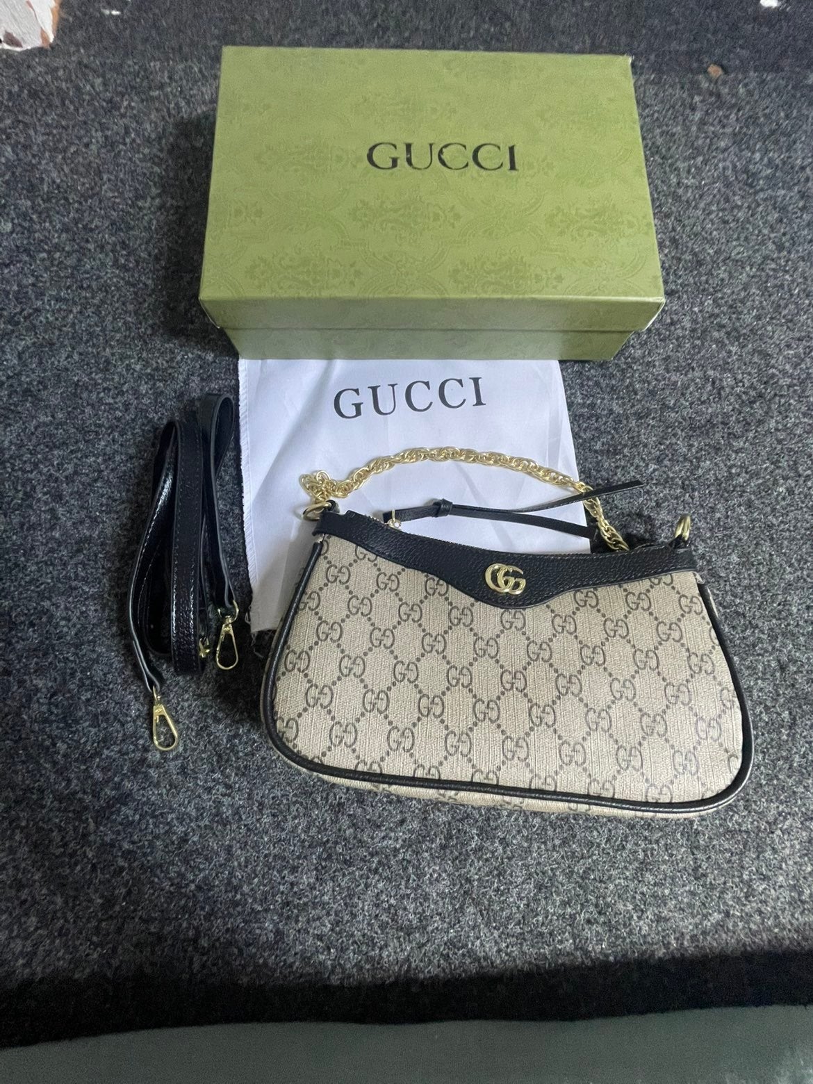 Gucci Schoudertas, Verzenden, Zo goed als nieuw, Zwart, Schoudertasje