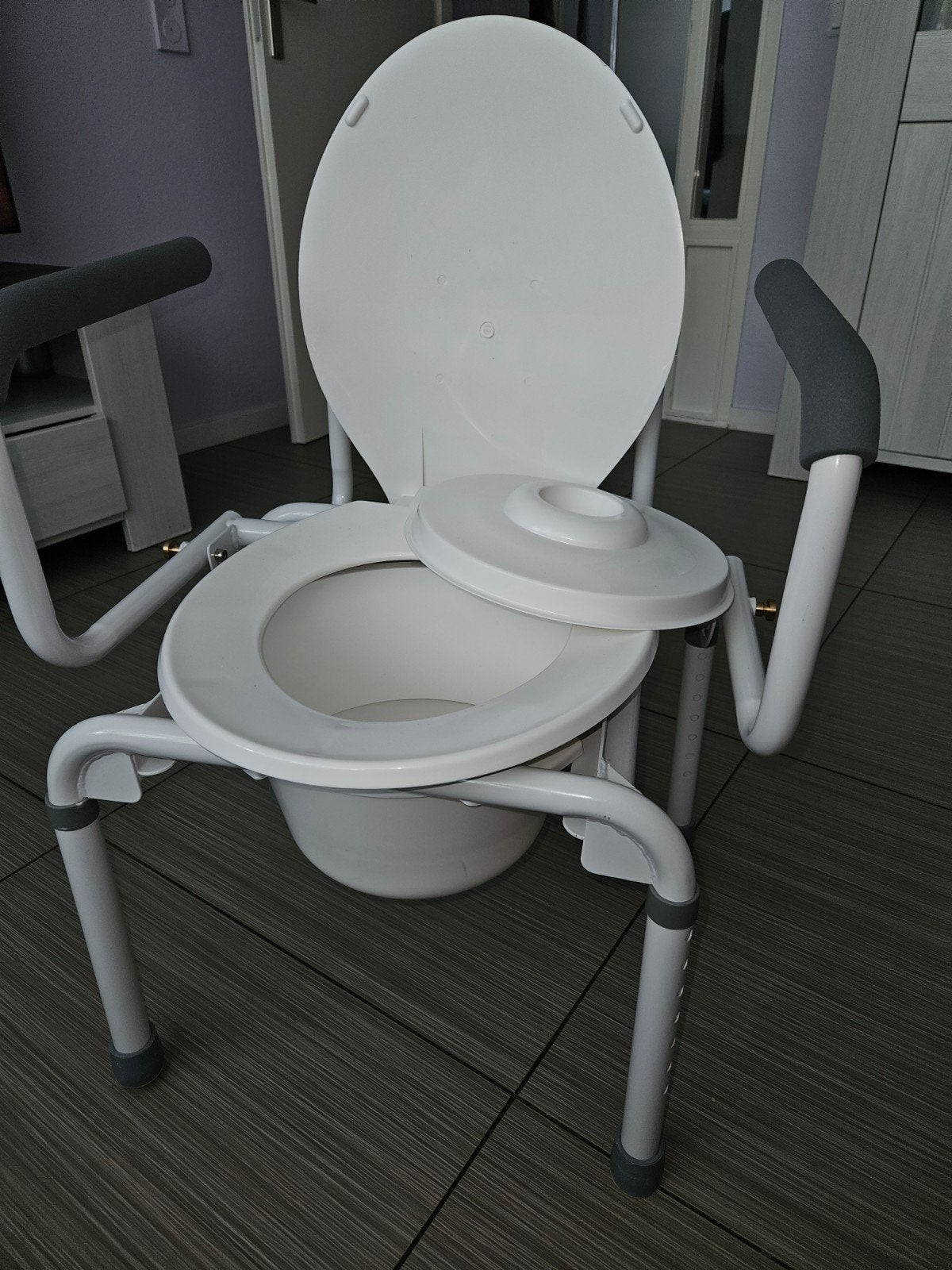 Wc stoel, Ophalen, Zo goed als nieuw