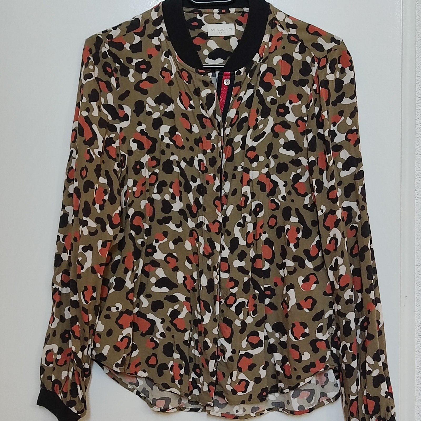 Milano Italy Blouse met Luipaardprint - Zo goed als nieuw, Maat 38/40 (M), Milano Italy, Ophalen of Verzenden, Zo goed als nieuw