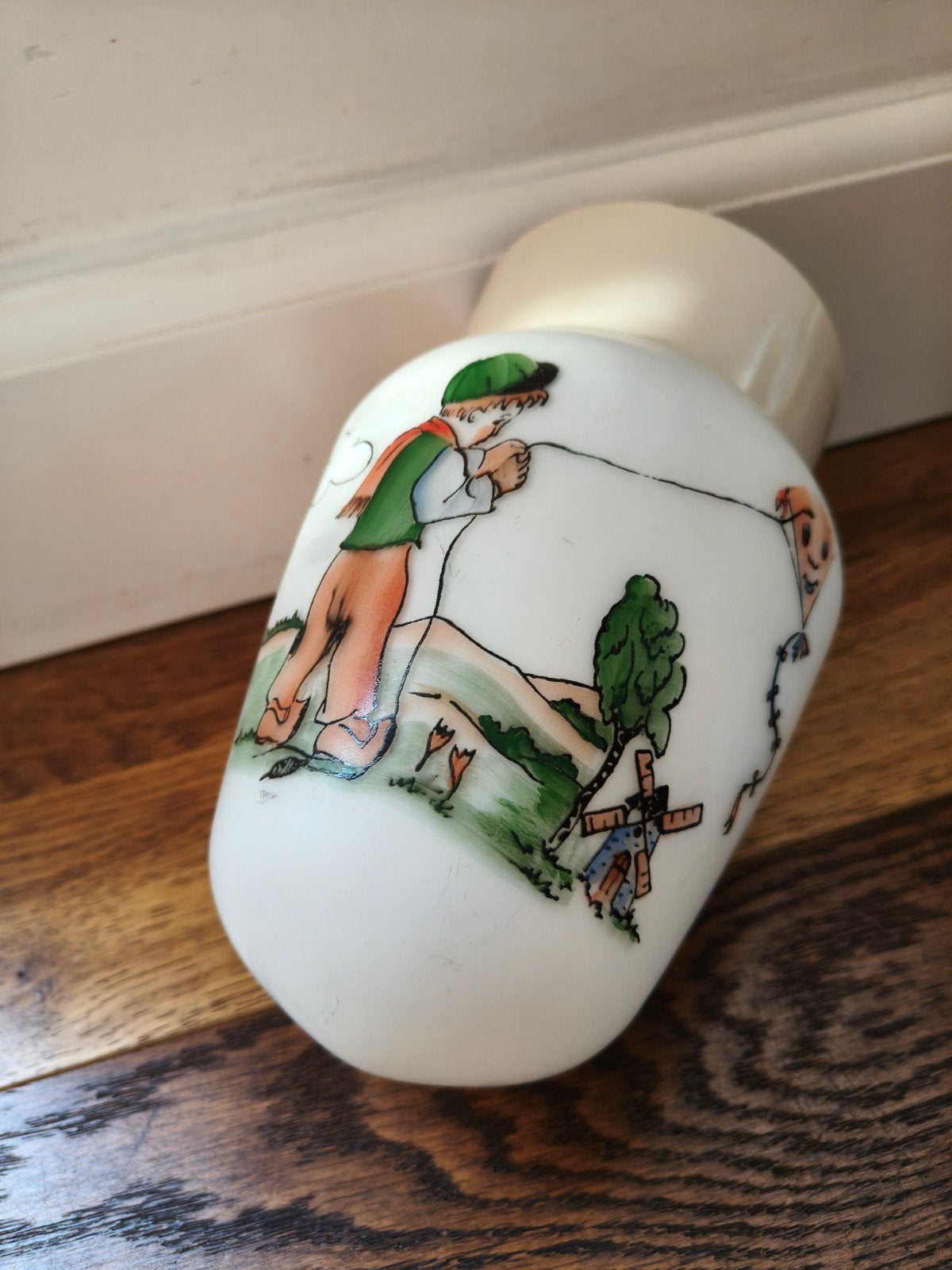 Vintage melkglazen kinderplafondlamp / plafonnière – Jaren 5, Glas, E27 (groot), Ophalen of Verzenden, Plafondlamp