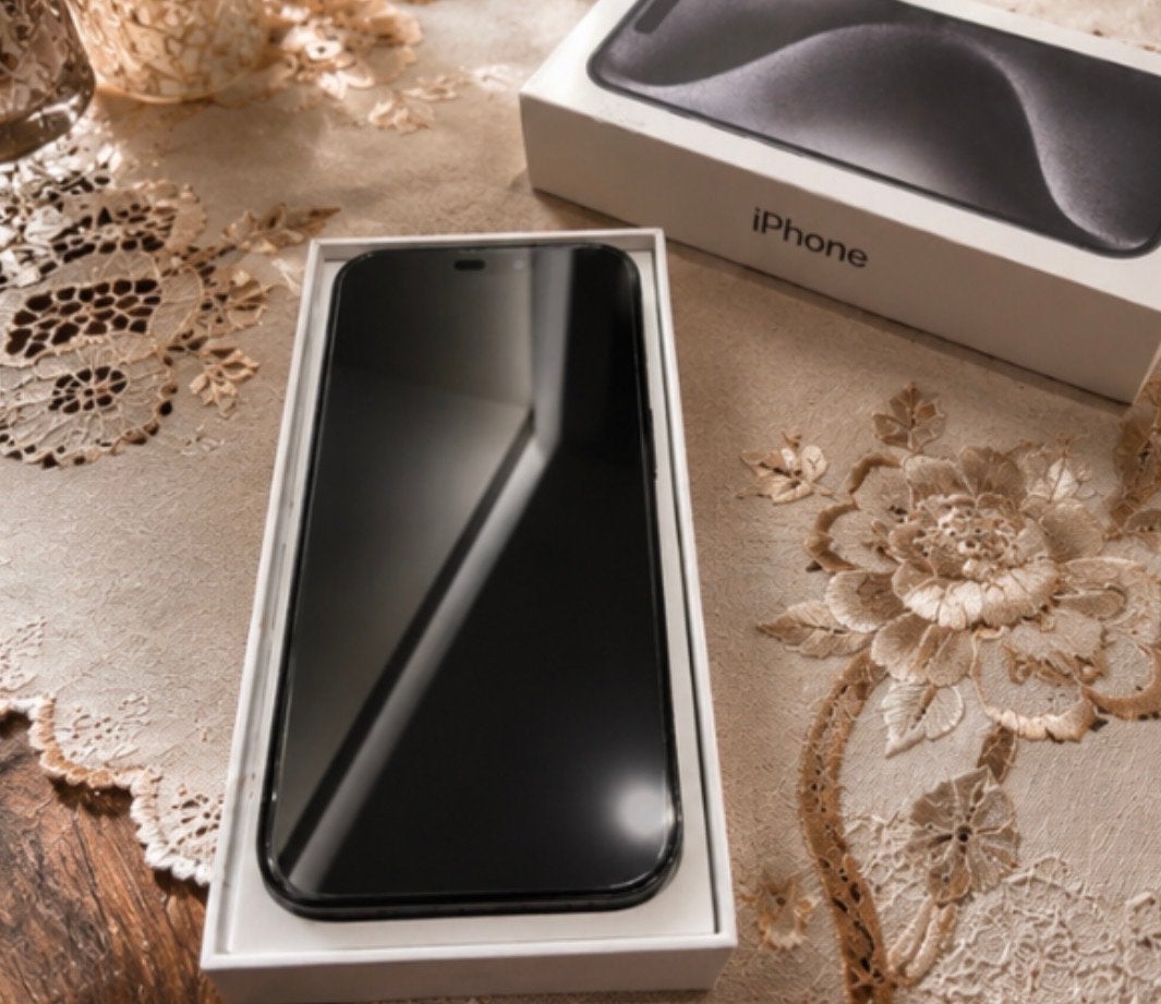 iPhone 15 Pro 128gb titanium black, Telecommunicatie, Mobiele telefoons | Apple iPhone, 80 %, 128 GB, Zwart, Ophalen of Verzenden