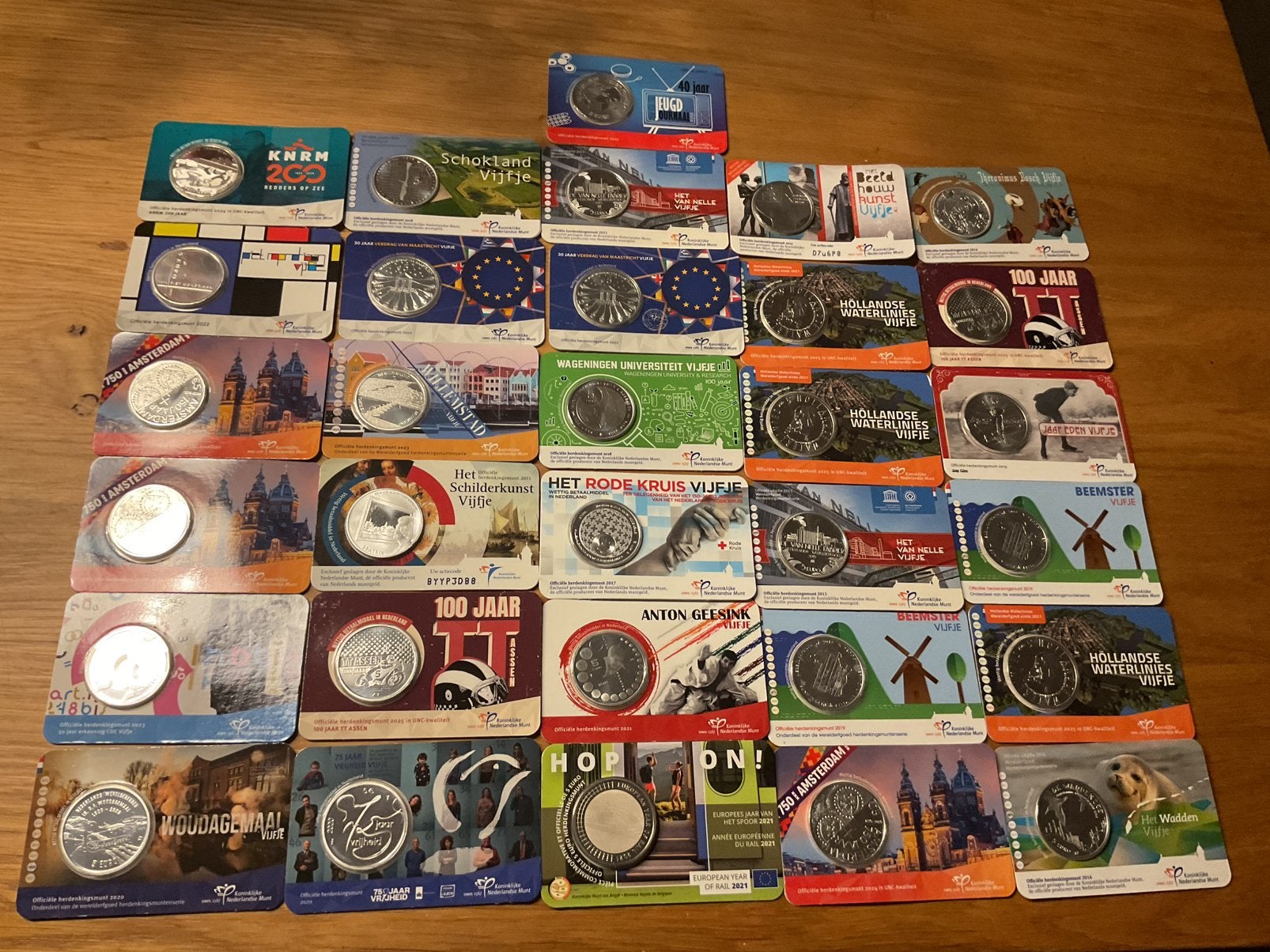 Nederland 31 coincards met €5 munt, Postzegels en Munten, Ophalen of Verzenden, Nederland, Munten