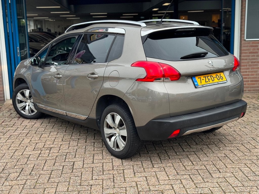 Peugeot 2008 1.2 PureTech Allure 2014 AUT NAVI CLIMA LM NAP!, Auto's, Peugeot, 1199 cc, 82 pk, 770 kg, 23 km/l