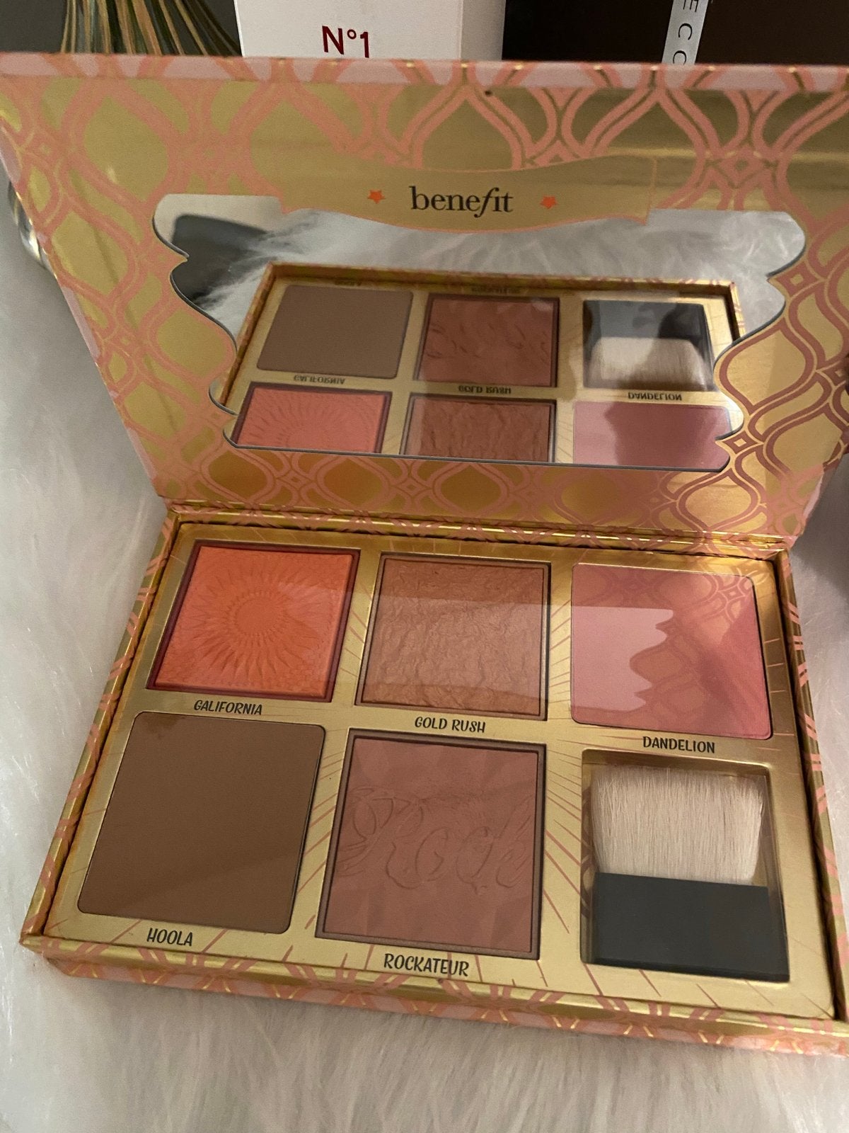 Benefit Blush Bar Palette - Nieuw in doos, Overige kleuren, Gehele gezicht, Nieuw, Ophalen of Verzenden