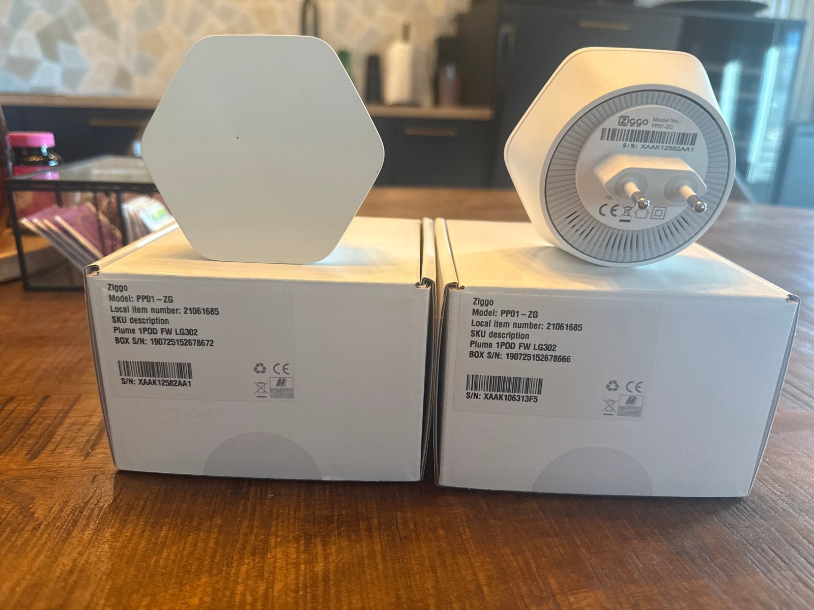 Ziggo Plume WiFi pods (2 stuks) - PP01-ZG, Computers en Software, Overige Computers en Software, Ophalen of Verzenden, Zo goed als nieuw