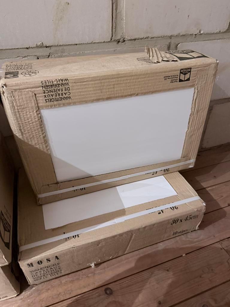 2 dozen a 20 wit glanzend mosa wandtegels 30x45, Ophalen, 40 tot 60 cm, Nieuw, Minder dan 5 m²