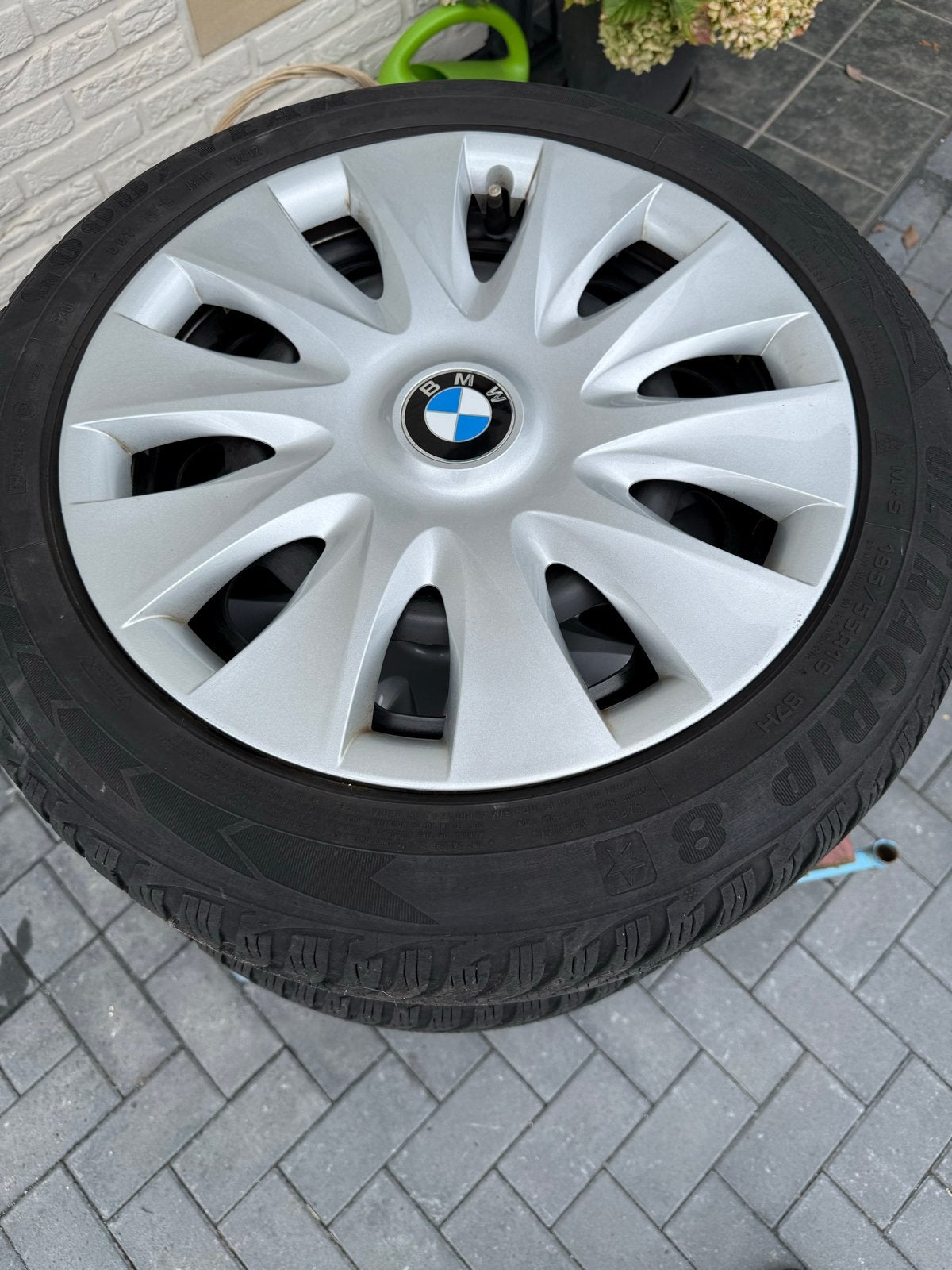 BMW Winterbanden met Velgen - Goodyear UltraGrip 8, Ophalen, Gebruikt, 16 inch, Banden en Velgen