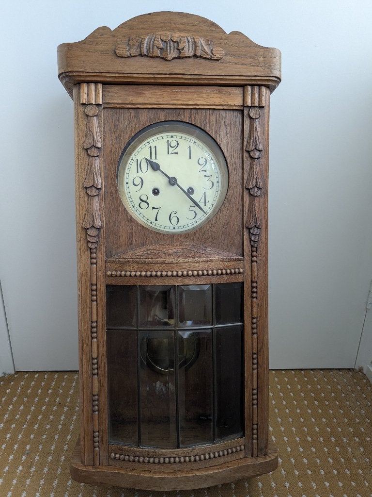 Mooie oude wandklok, warm eiken, deurtje geslepen glas, Ophalen, Gebruikt, Overige typen, Minder dan 100 cm