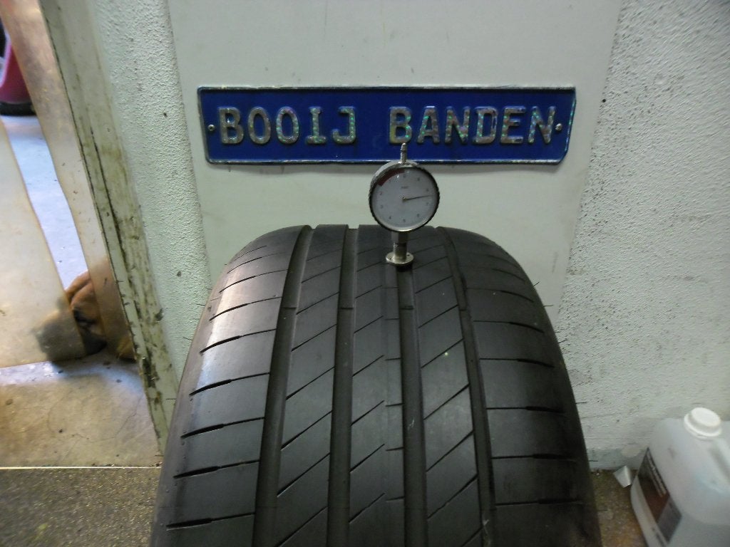 285 35 21 demobanden goodyear asimeteric 6 met 7,6 mm prof., 285 mm, Banden en Velgen, Zomerbanden, 21 inch